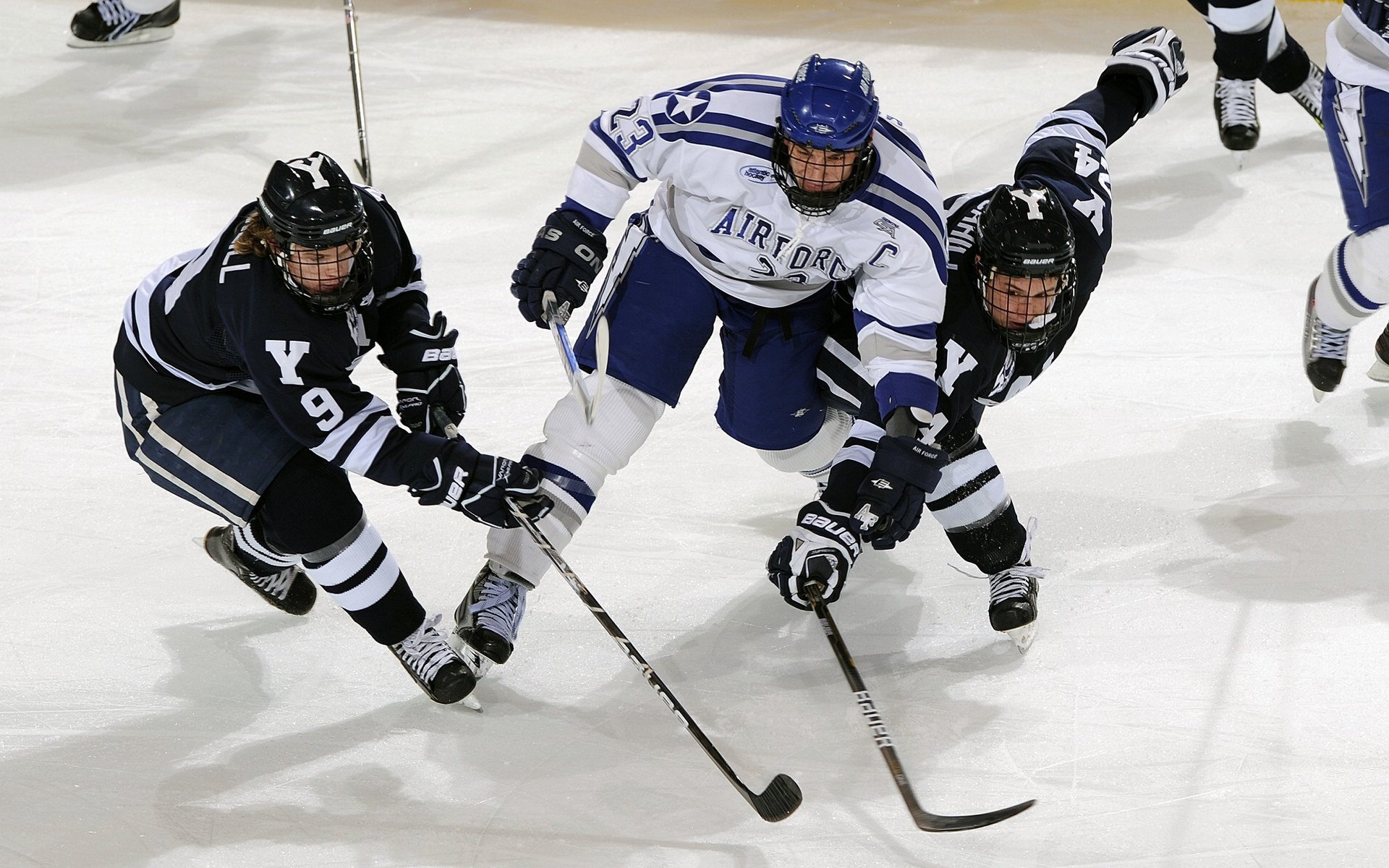 Kysports-“未来之星”青少年篮球科技创新奖在北京隆重颁发，鼓励科技引领行业发展